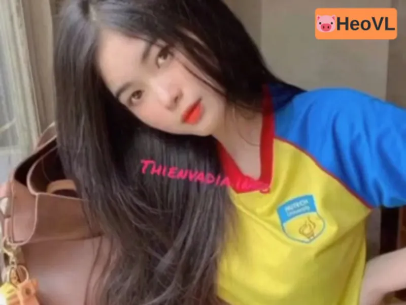 Clip đụ với nữ học sinh hutech mông bự